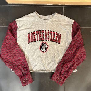 Northeastern crop top-up cycled with flannel sleeves